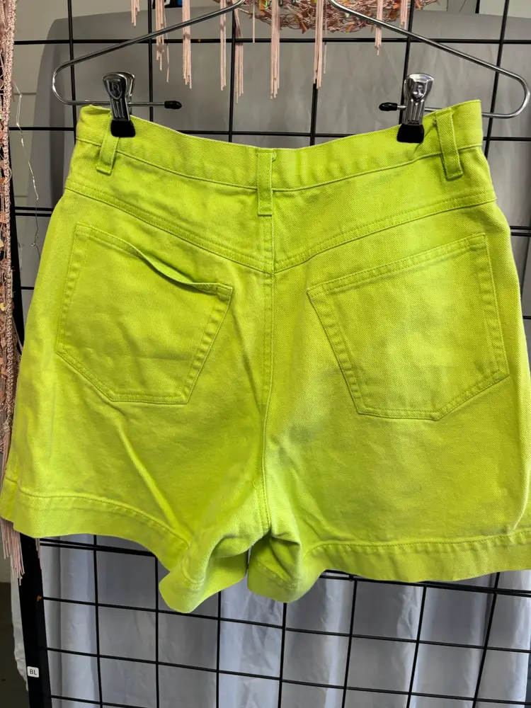 Carolina Blues Ladies Lime Green Denim Shorts Sz 12