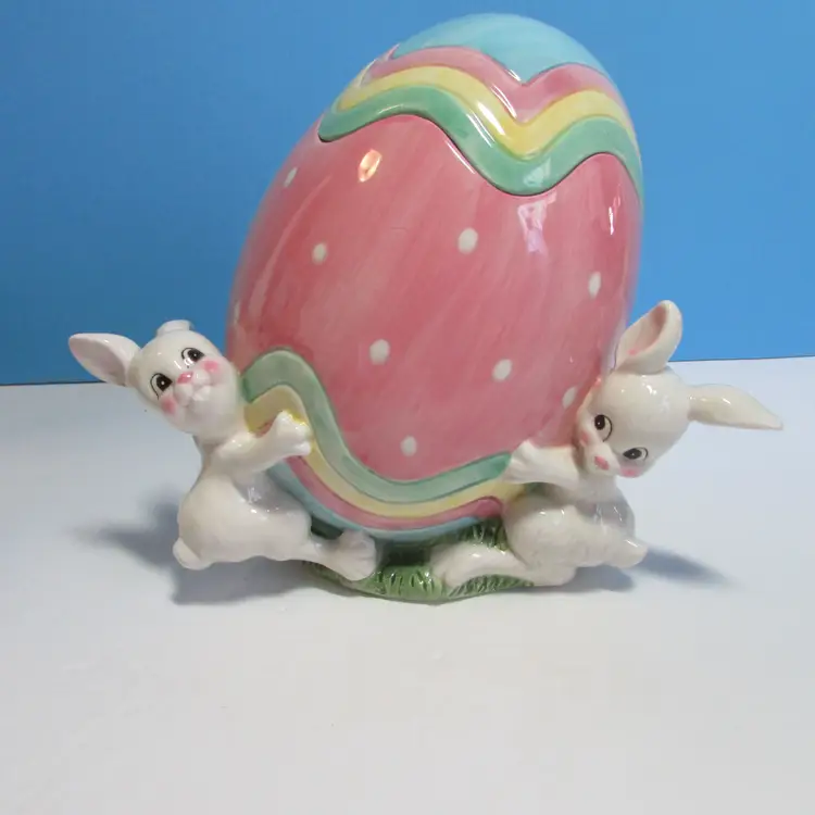 vintage Fitz and Floyd Gathering Eggs candy jar Easter bunny rabbit decor