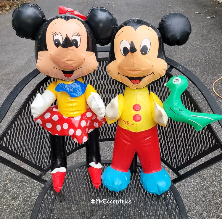 Vtg 1960s Mickey and Minnie Mouse inflatable dolls ideal toy Corp 22"