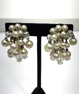 Vintage waterfall cluster faux pearl crystal clip on earrings