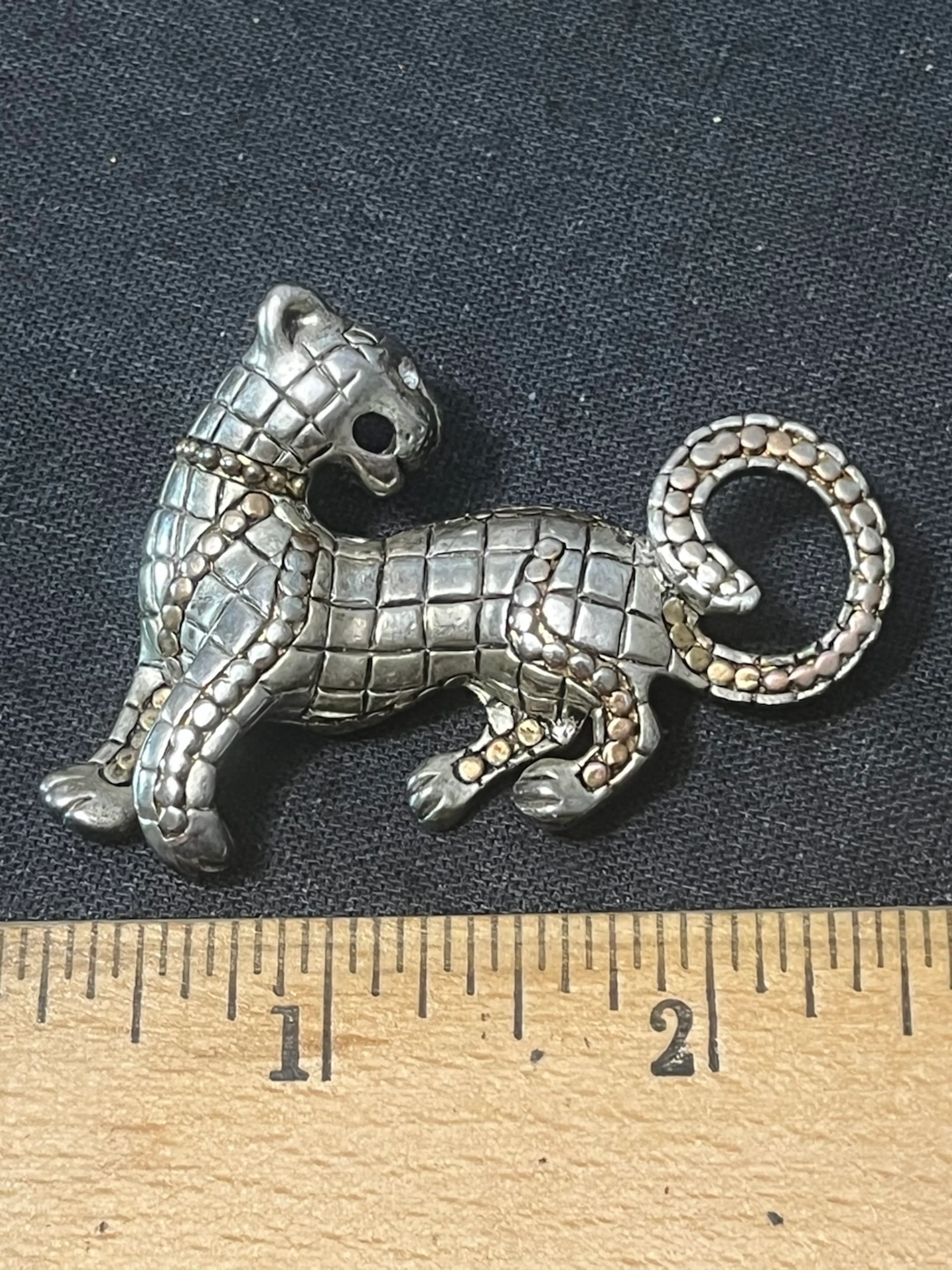 Image 4 of 4
