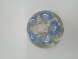 St Clair Signed Art Glass Paperweight Periwinkle Blue and White Flowers