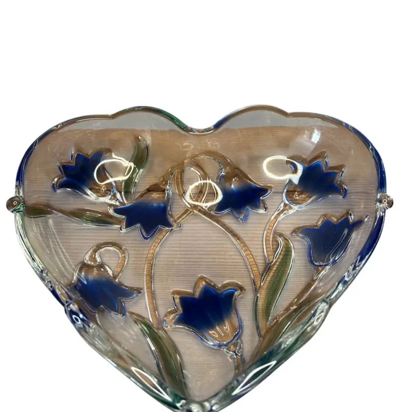 Mikassa Bluebell Heart Shaped Crystal Bowl @9 X 9 1/2