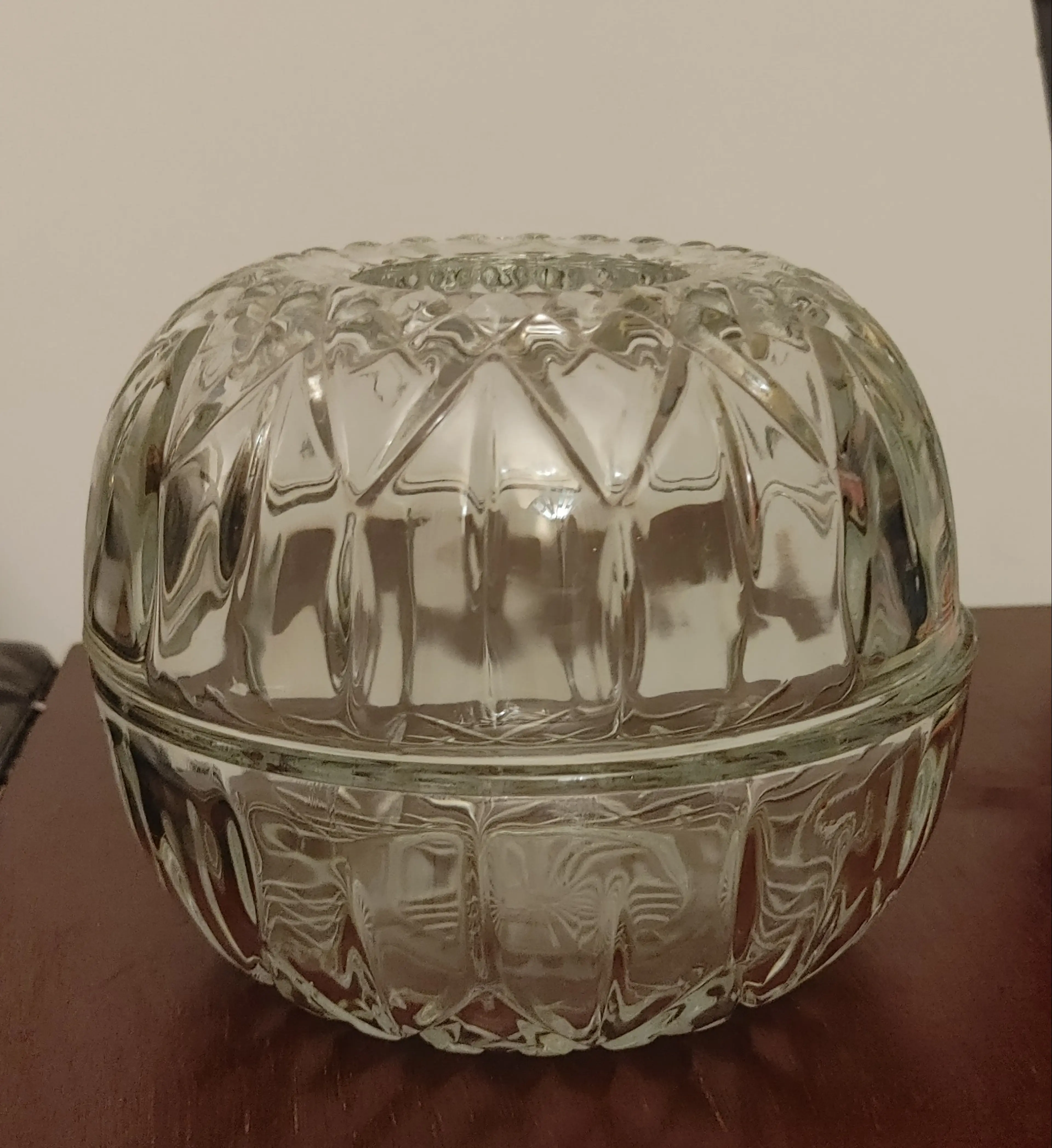 Image 2 of 4