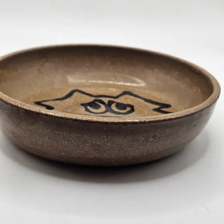 Studio Art Pottery Bowl Trinket Dish With Handpainted cat Kitten face