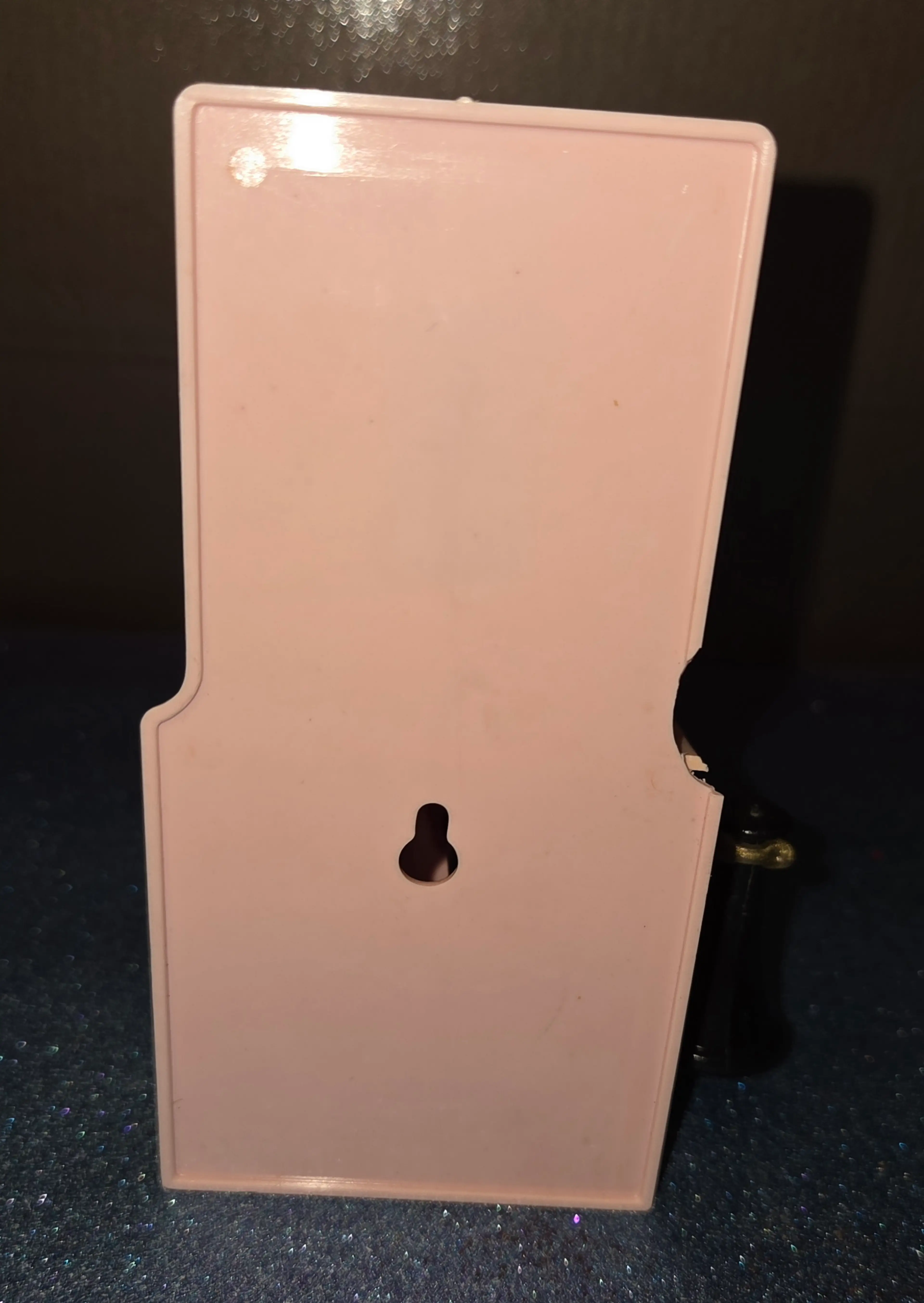 Image 4 of 6