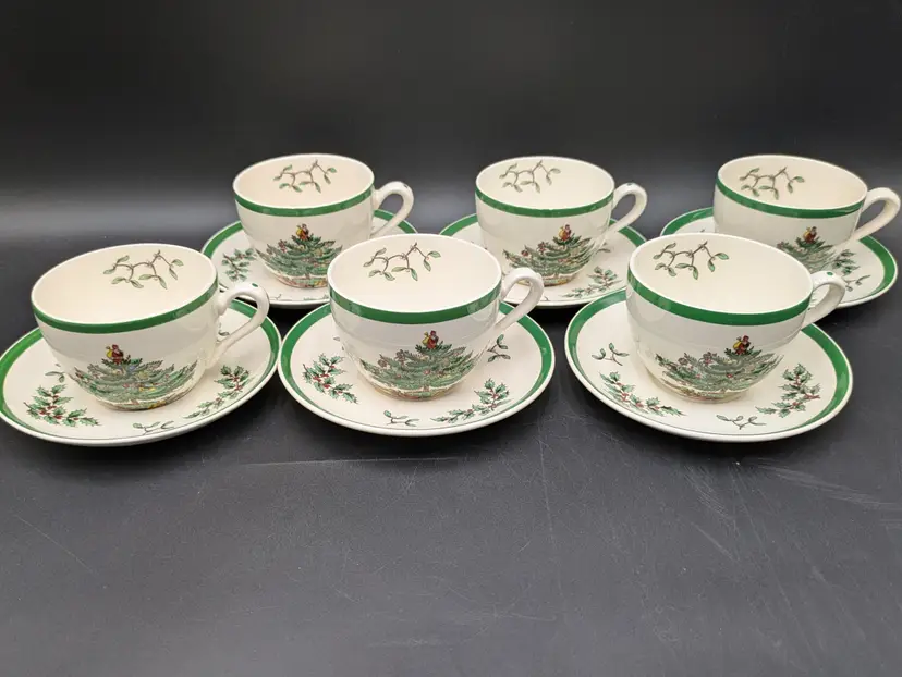 6 Spode Christmas Cups And Saucers