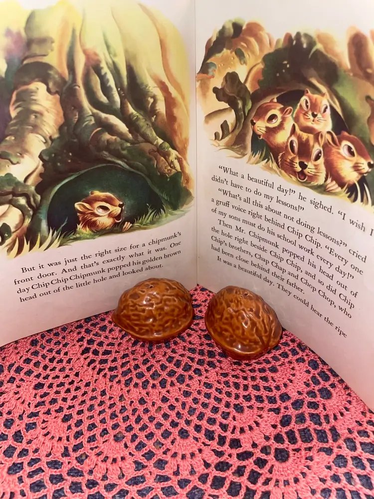 Vintage 1947 Chipmunk Book and Walnut S&P Shakers