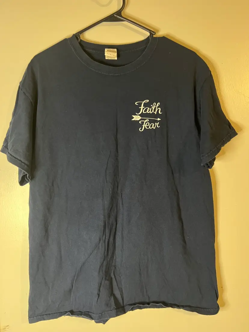 Mens Large Faith Over Fear Christian Jesus Tshirt