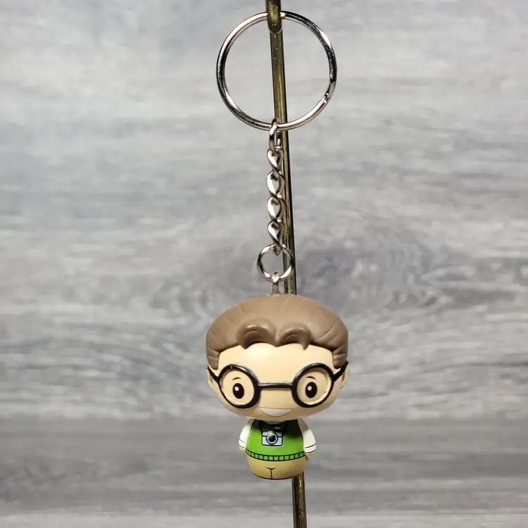 Marvel Spider-man "Peter Parker"  Keychain Funko Pint Size Heroes