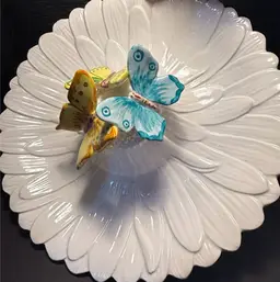 Vintage Italian Hand-Painted Ceramic 3D Butterfly Majolica Dish – Holiday Hallmark Shop – Pristine 8.5 Inch