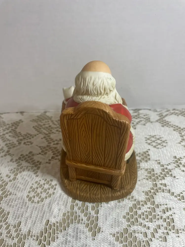 Homco #5601 Santa Claus Writing Figurine with Animals and Christmas Tree Decor