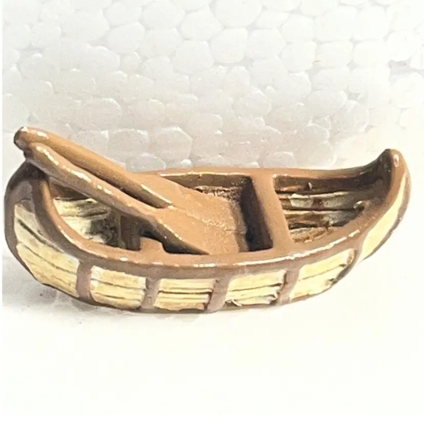 Liberty Falls Hand Painted Pewter Figurine As Pictured