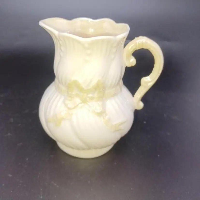 1950's BELLEEK IRISH CHINA  CREAMER 5th Green mark