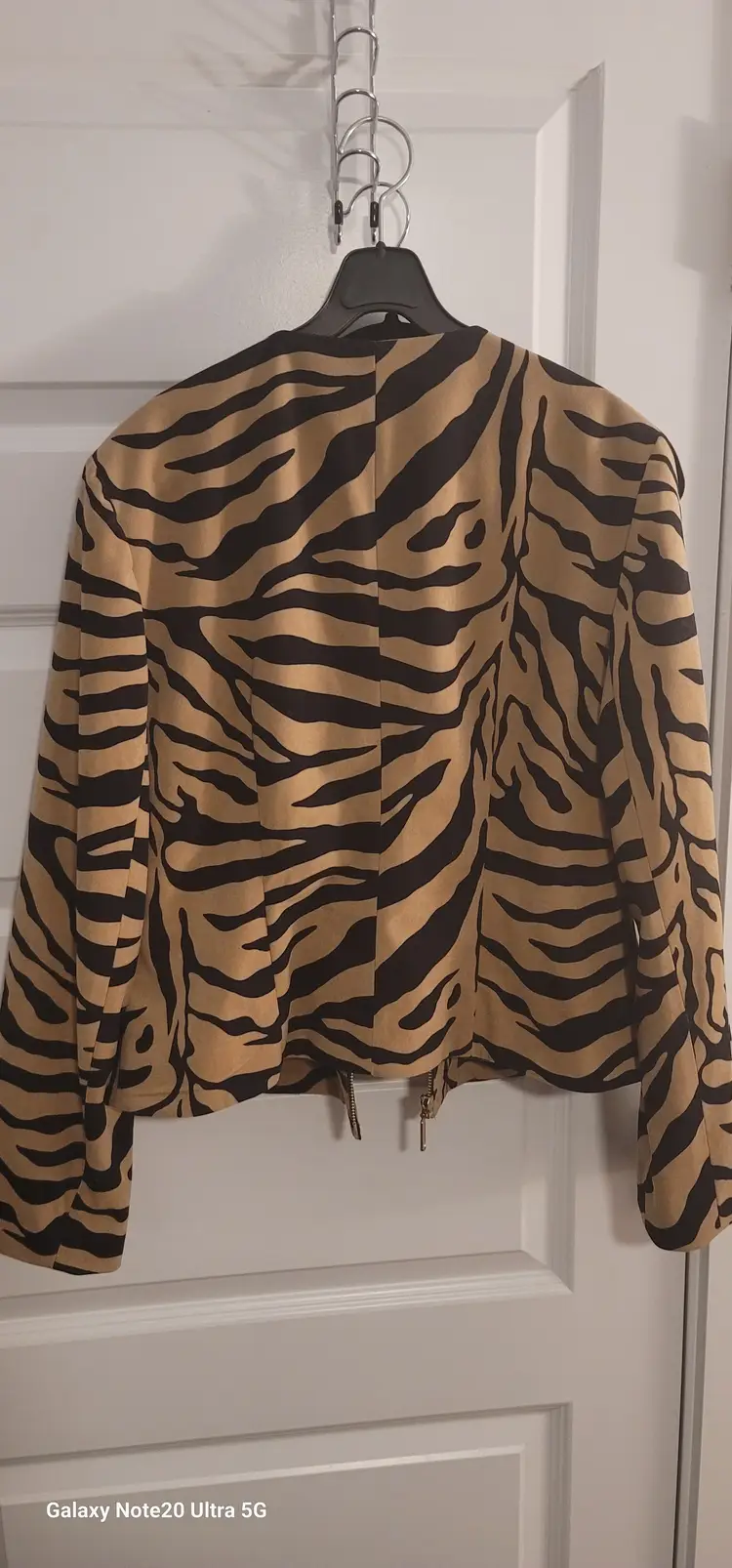 Chico's Tiger print cropped jacket