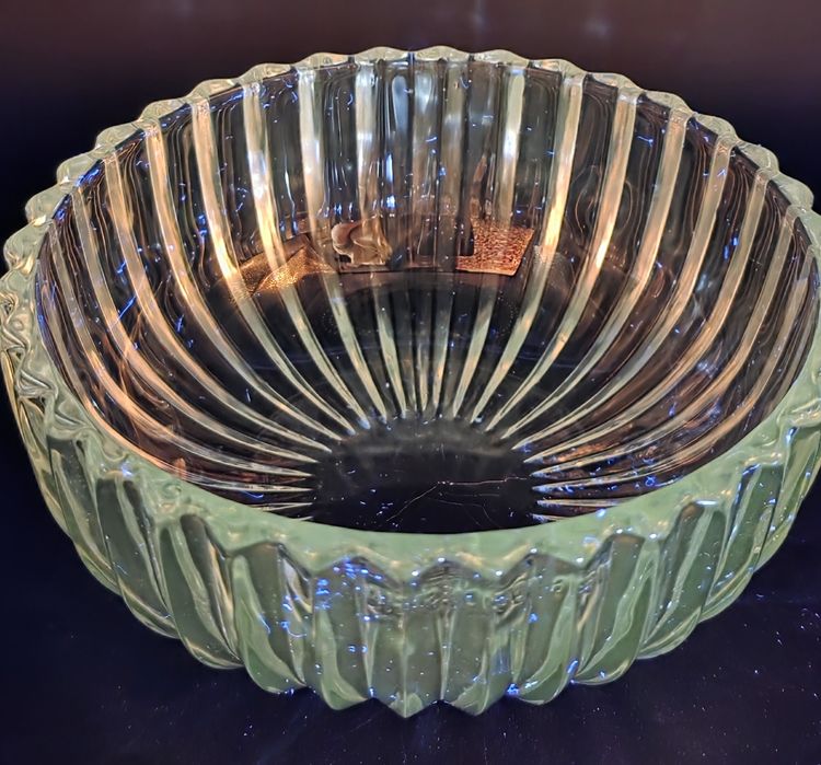 Vintage KIG Indonesia Glass Bowl – Ribbed Design with Manganese Glow – Circa 1980s–1990s