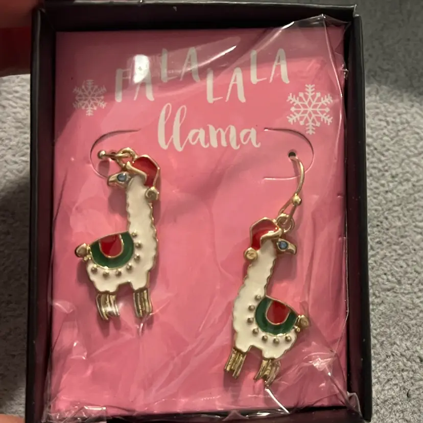 AVON New In Box Llama Drop Earrings