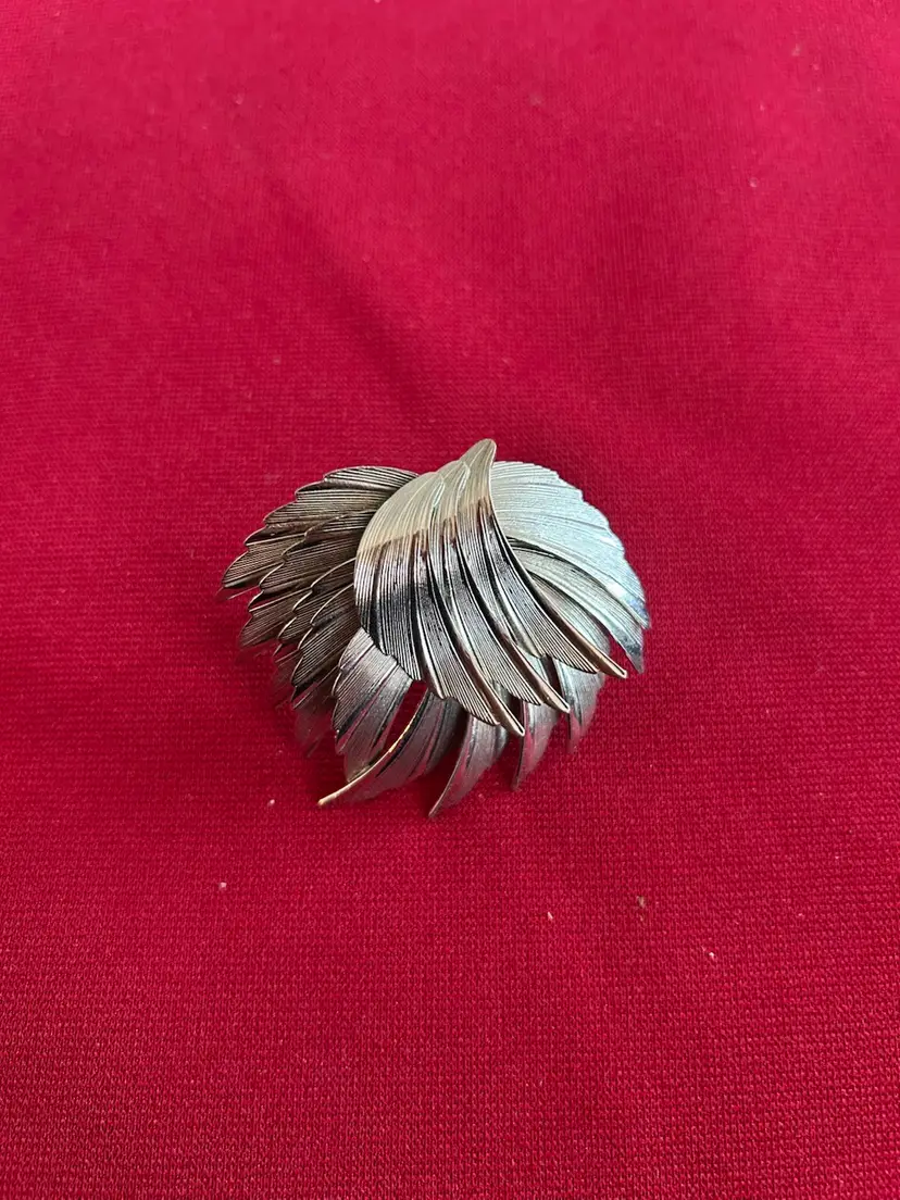 Vtg Marvella Silver Tone Abstract MCM Brooch Pin J278