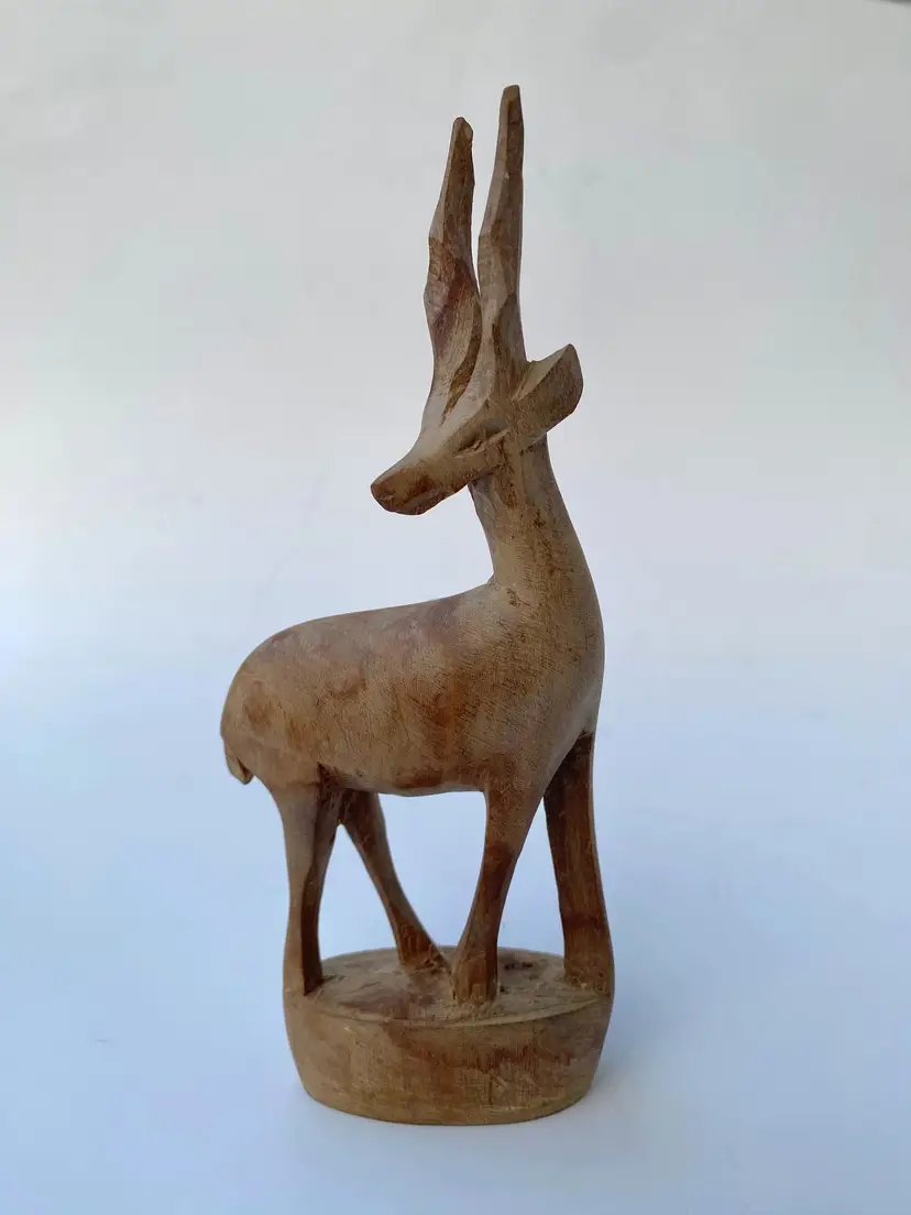 *VTG* Hand Carved Wooden Antelope Figurine 6.25" x 2.5"
