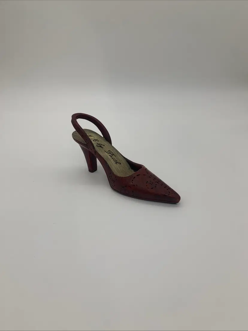 Vintage Rustic Red High Heel Shoe Figurine “Walk By Faith” Vanity Tabletop Decor