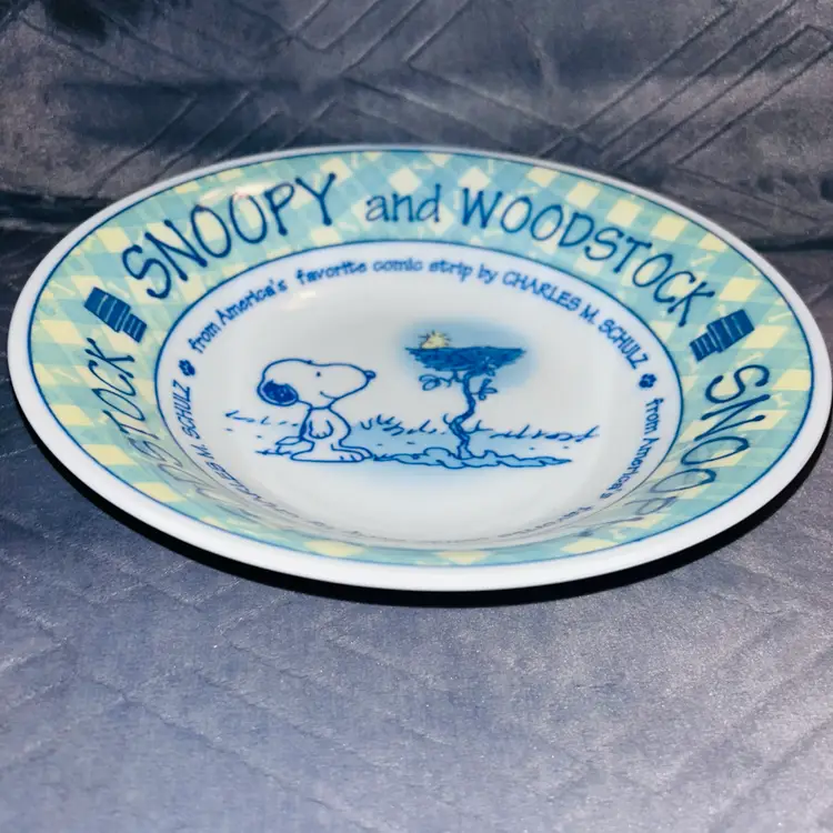 Peanuts By Charles Schultz Snoopy And Woodstock Friends Ceramic Bow