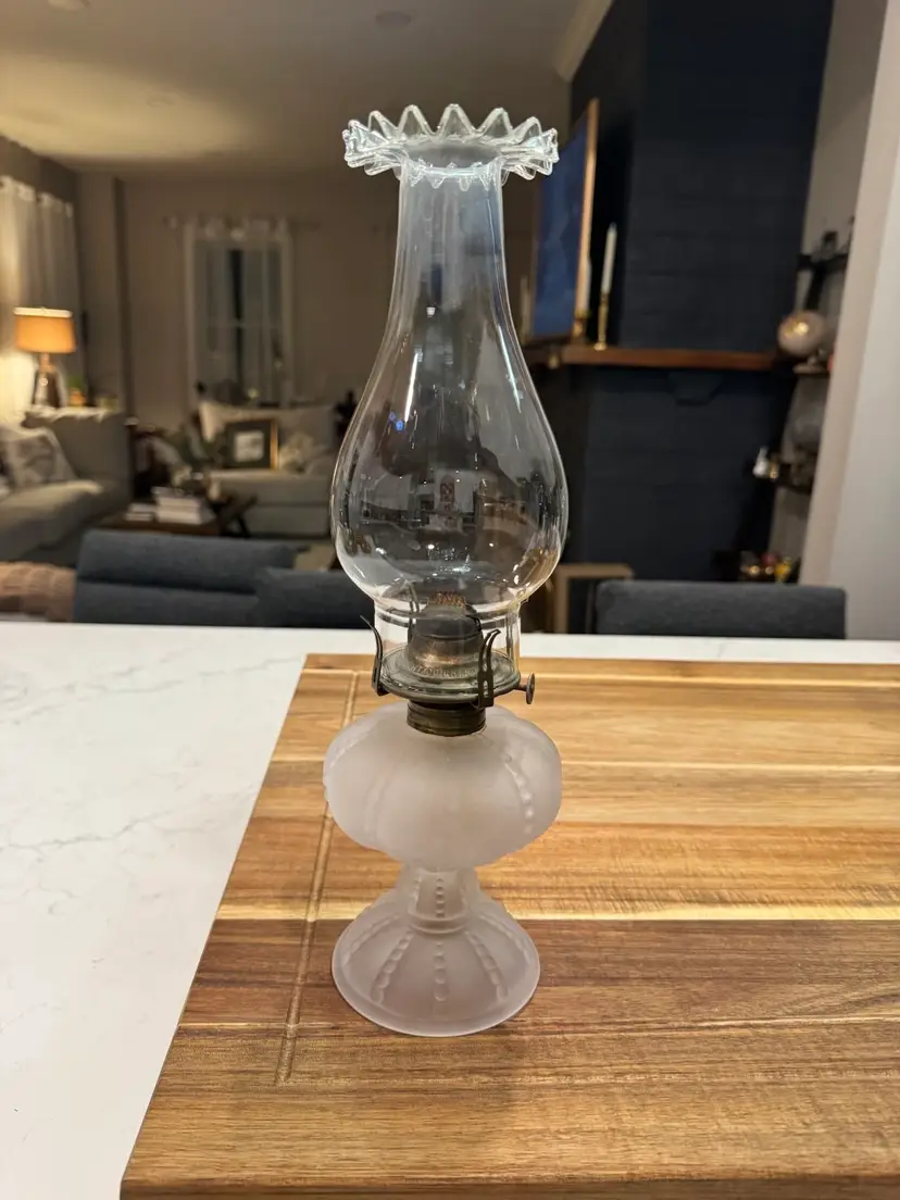 Antique Oil Lamp With Frosted Base Ruffled Glass Chimney