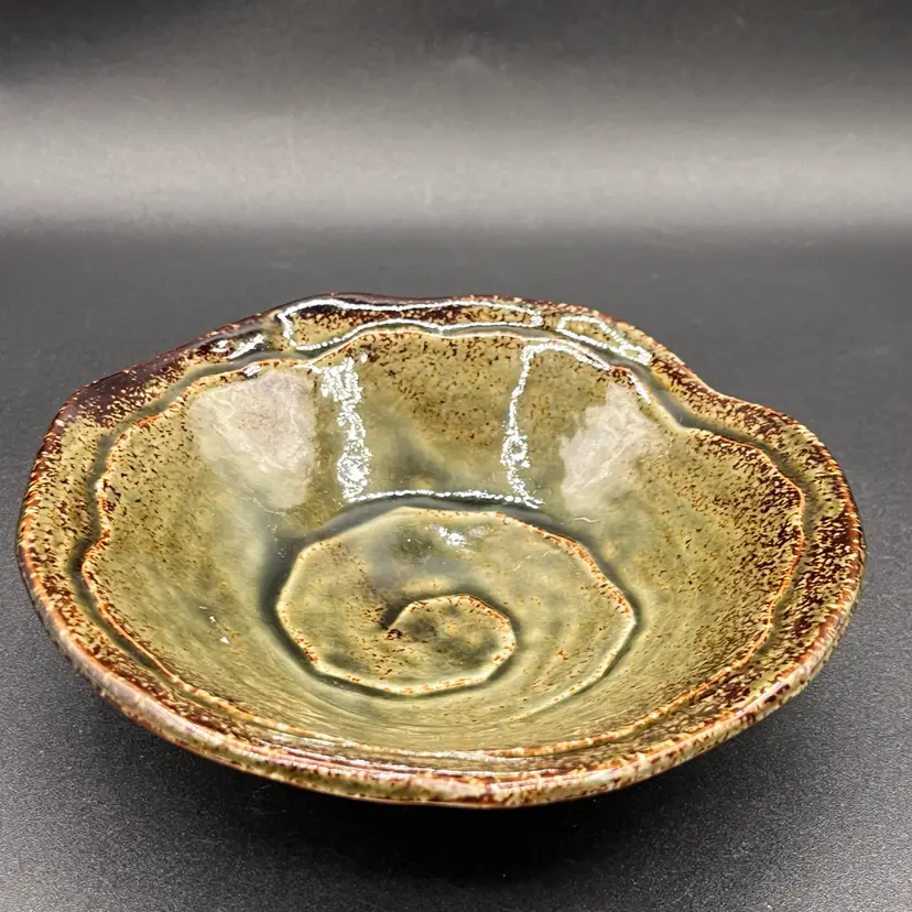 #05 Olive Green And Brown Speckle Footed Shallow Trinket Bowl 5β