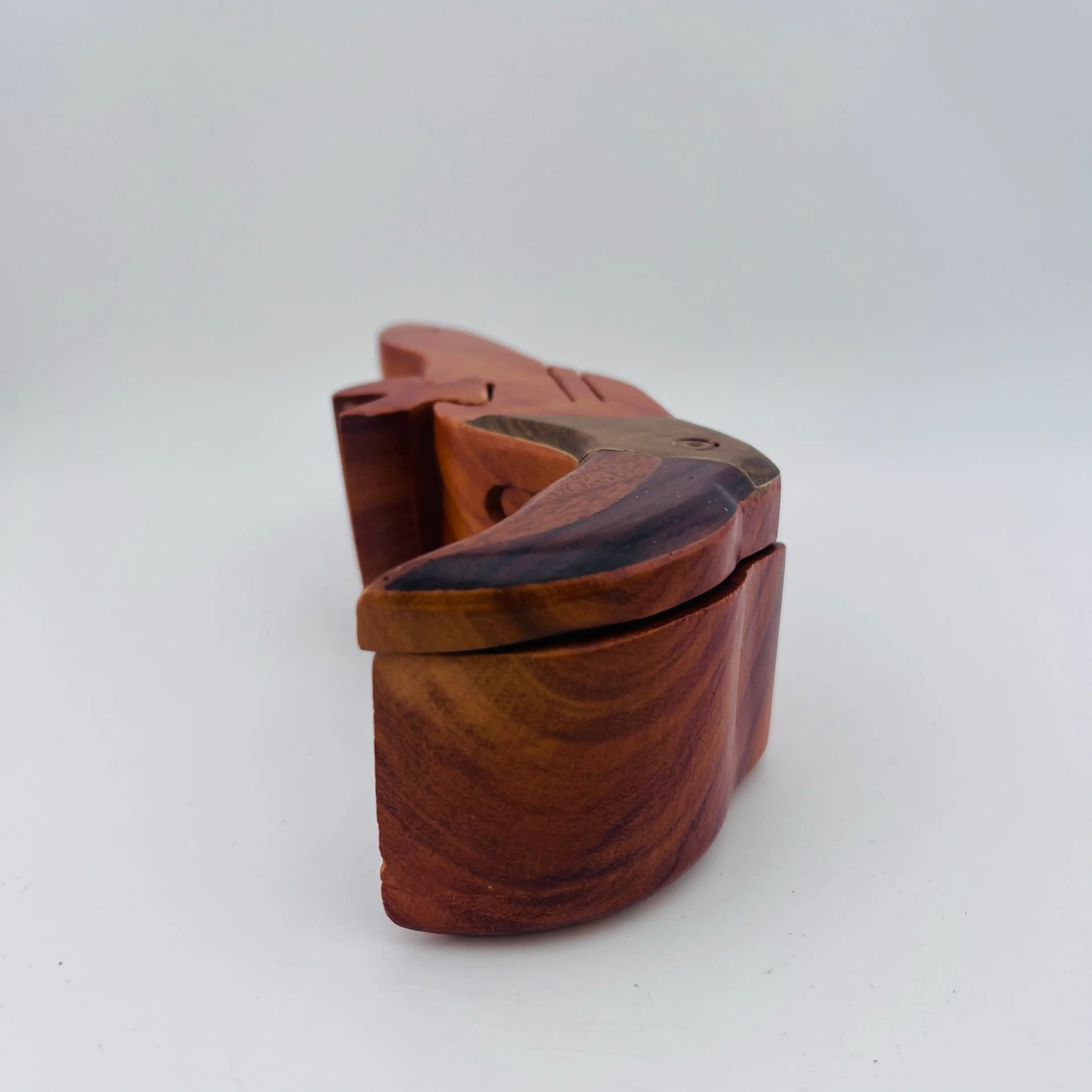 Image 4 of 6
