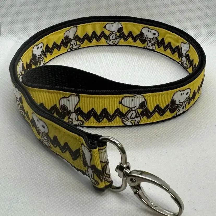 Keychain Lanyard Key Holder Snoopy Peanuts Character NEW Handmade 18”