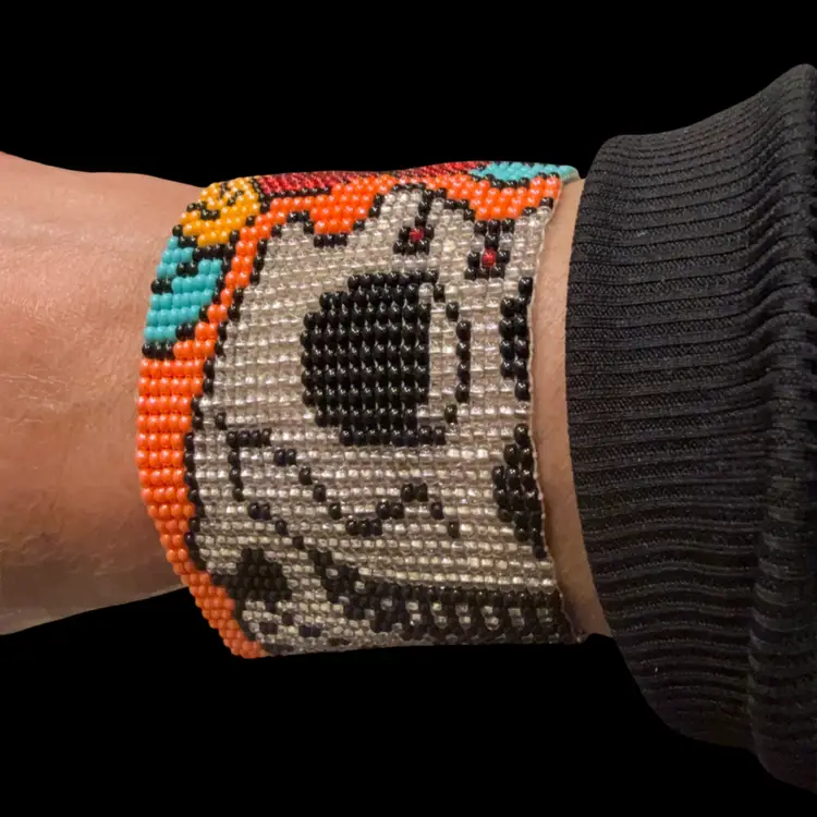 SUGAR SKULL | CATRINA SEED BEAD MAGNETIC CLOSURE BRACELET - GUATEMALA 7.25”