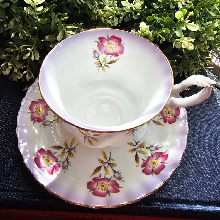 Vintage Royal Albert Pink Poppy Flowers Lavender Band Gold Rim Teacup and Saucer #4469