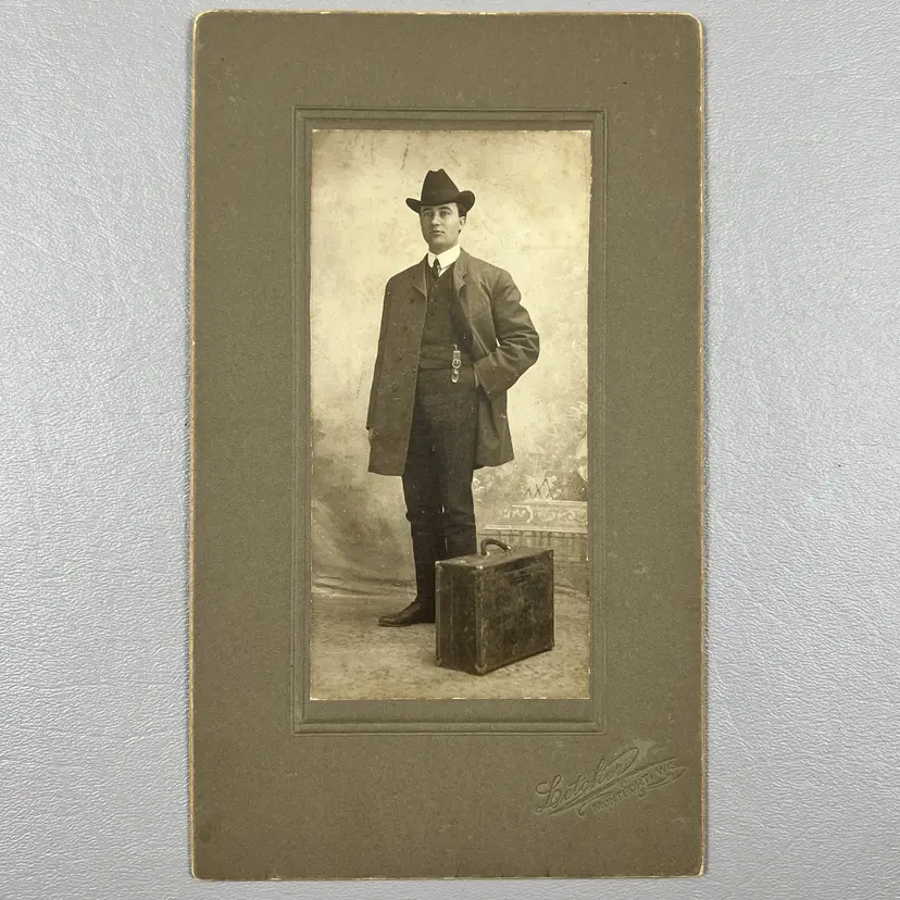 Vintage Cabinet Card Photo Business Man In Suit Hat Suitcase Montfort Wisconsin 8.5x5"