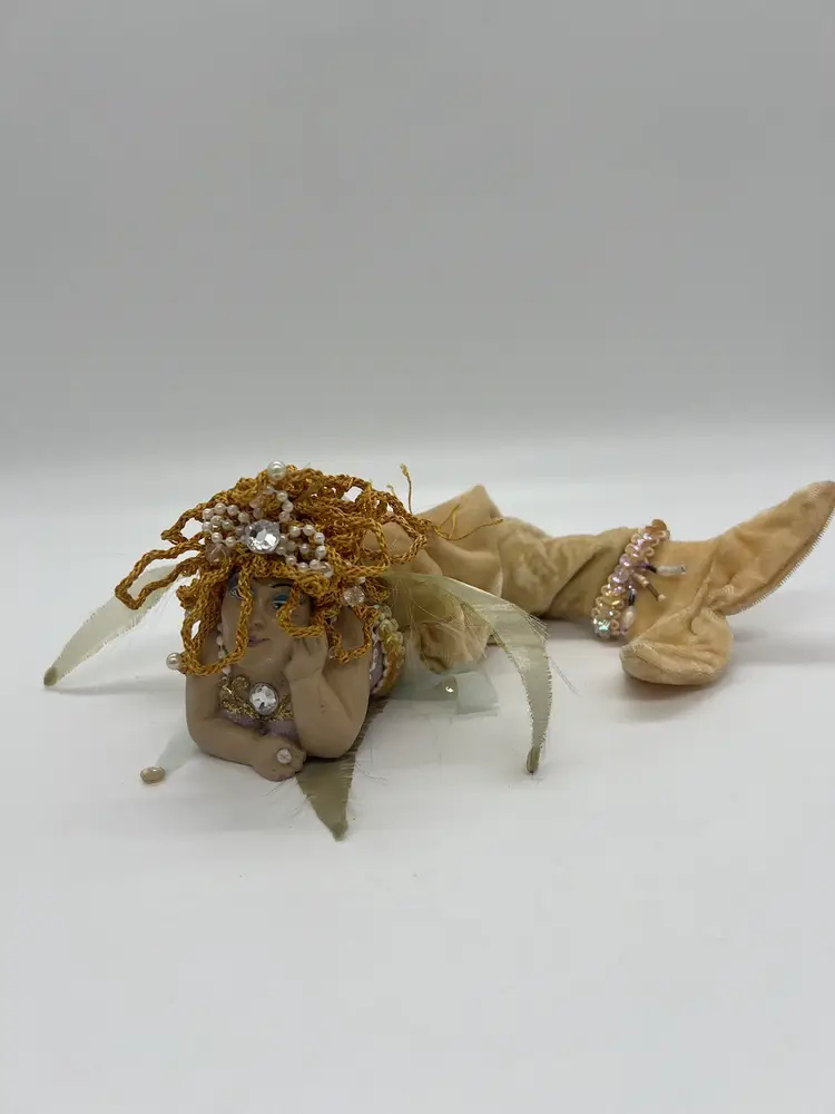 Wayne Kleski Katherine’s Collection Mermaid 12” Gold Blond Hair Figurine