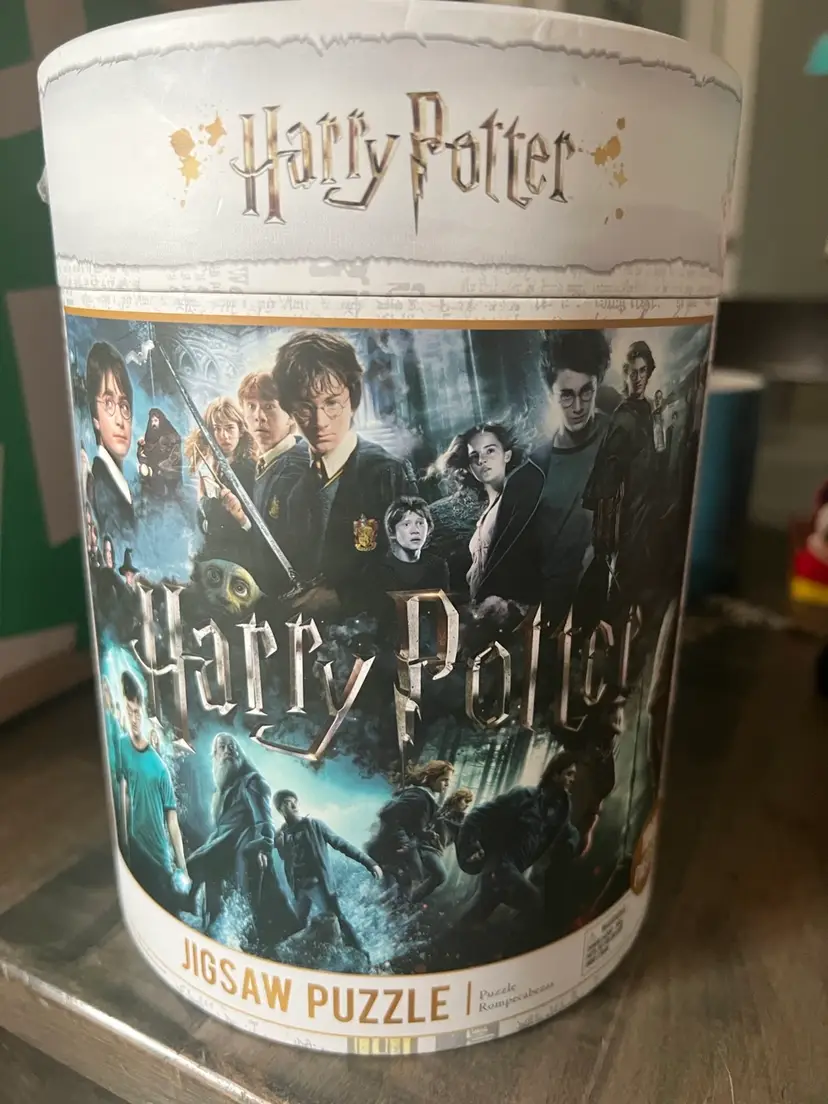 1000 Piece, Like New Harry Potter Puzzle