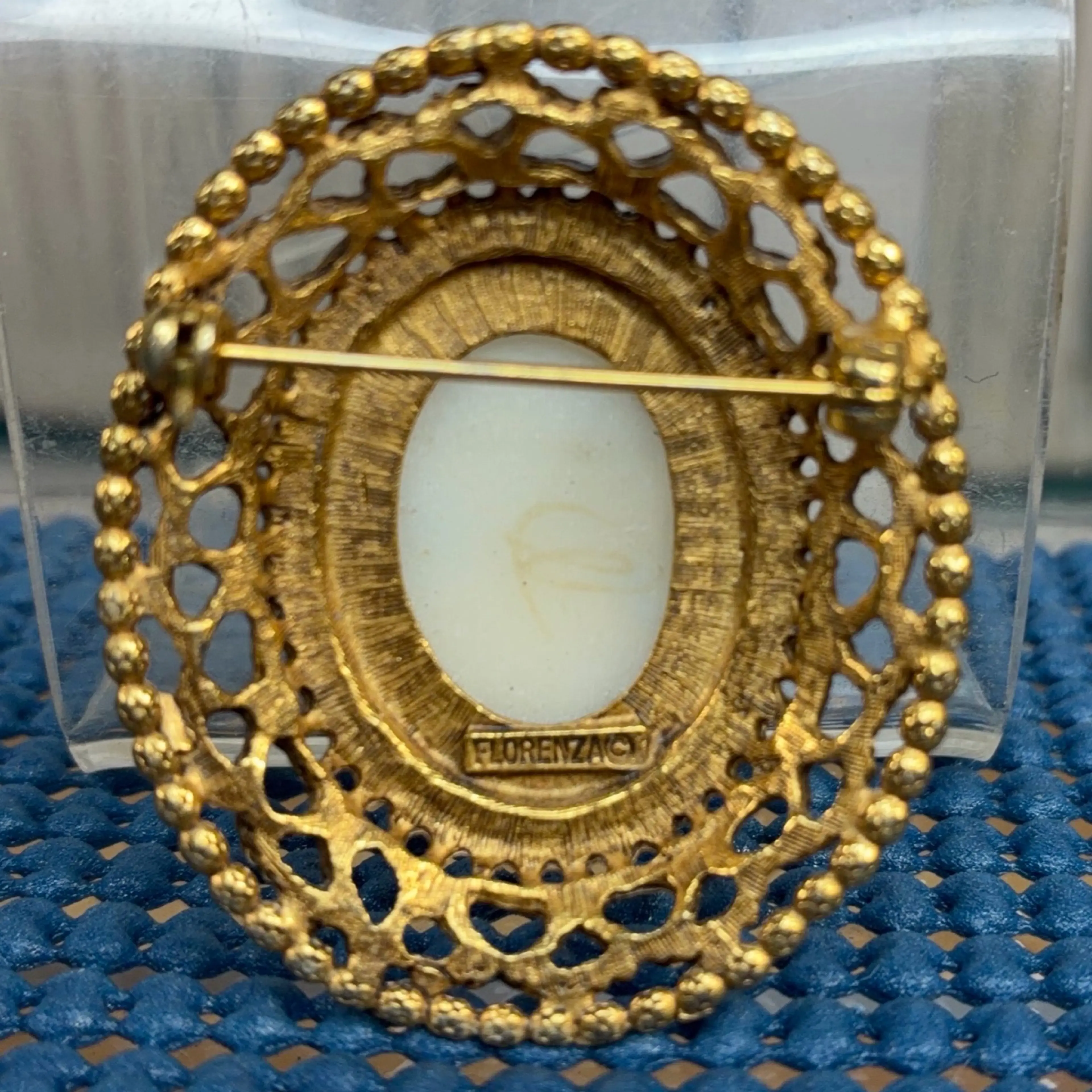 Image 2 of 3