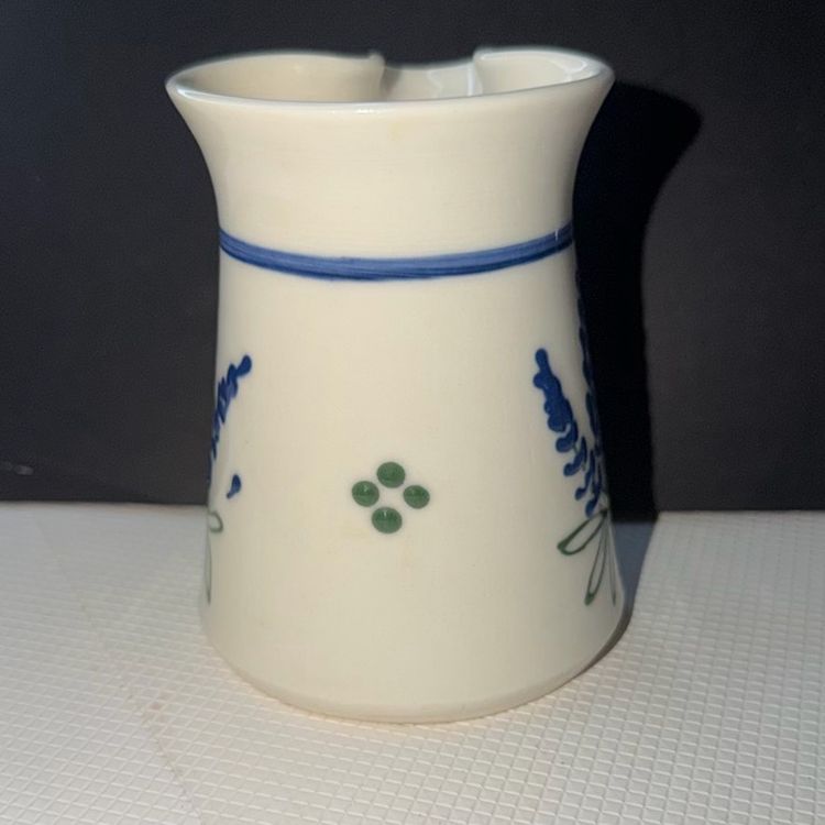 Ceramic pitcher For Creamer with a hand-painted bluebonnet design