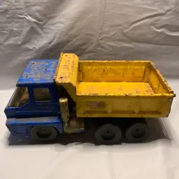 Structo Hydraulic Dump Truck 13" Yellow and Blue Pressed Steel Vintage 1960s