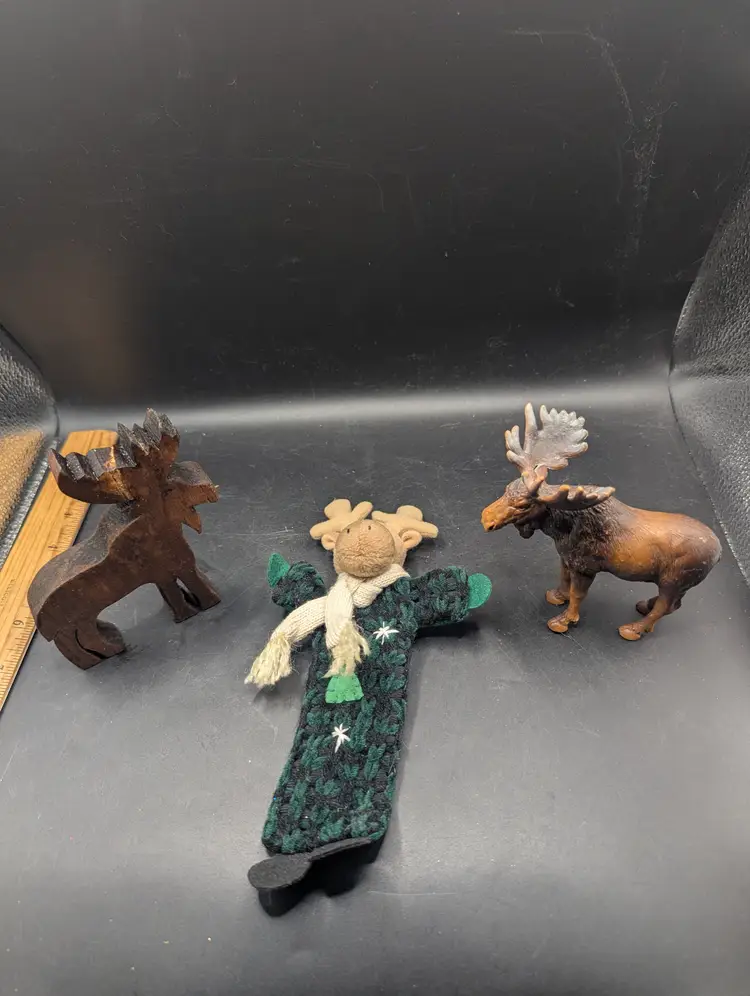 Lot Of 3 Moose Themed Items Bookmark, Schleich And Handmade Wood Figurines