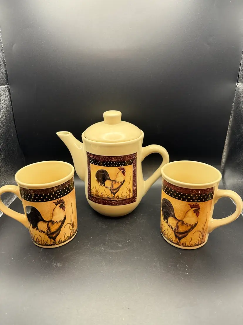 Vintage Bay Island Inc. Rooster Ceramic Teapot And Two Mugs