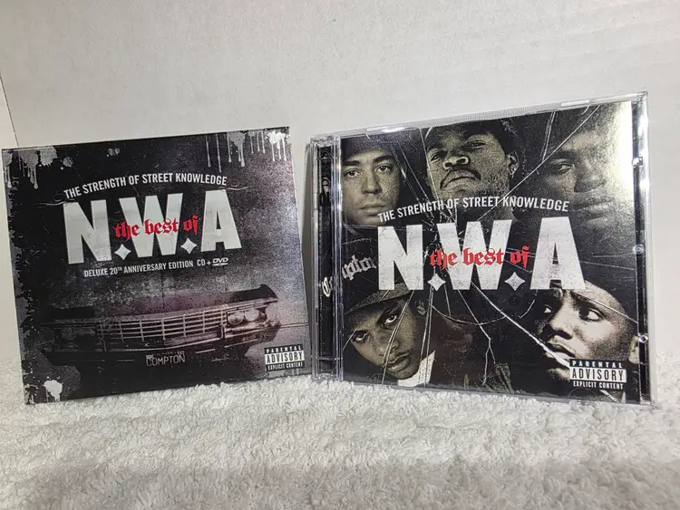 N.W.A. - NWA - The Best Of DELUXE 20TH ANNIVERSARY EDITION CD & DVD