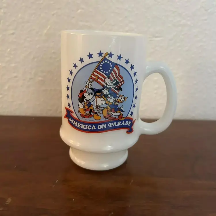 #Disney Glass Vintage America Parade Milk Glass Coffee Mug Mickey Donald Duck Goofy