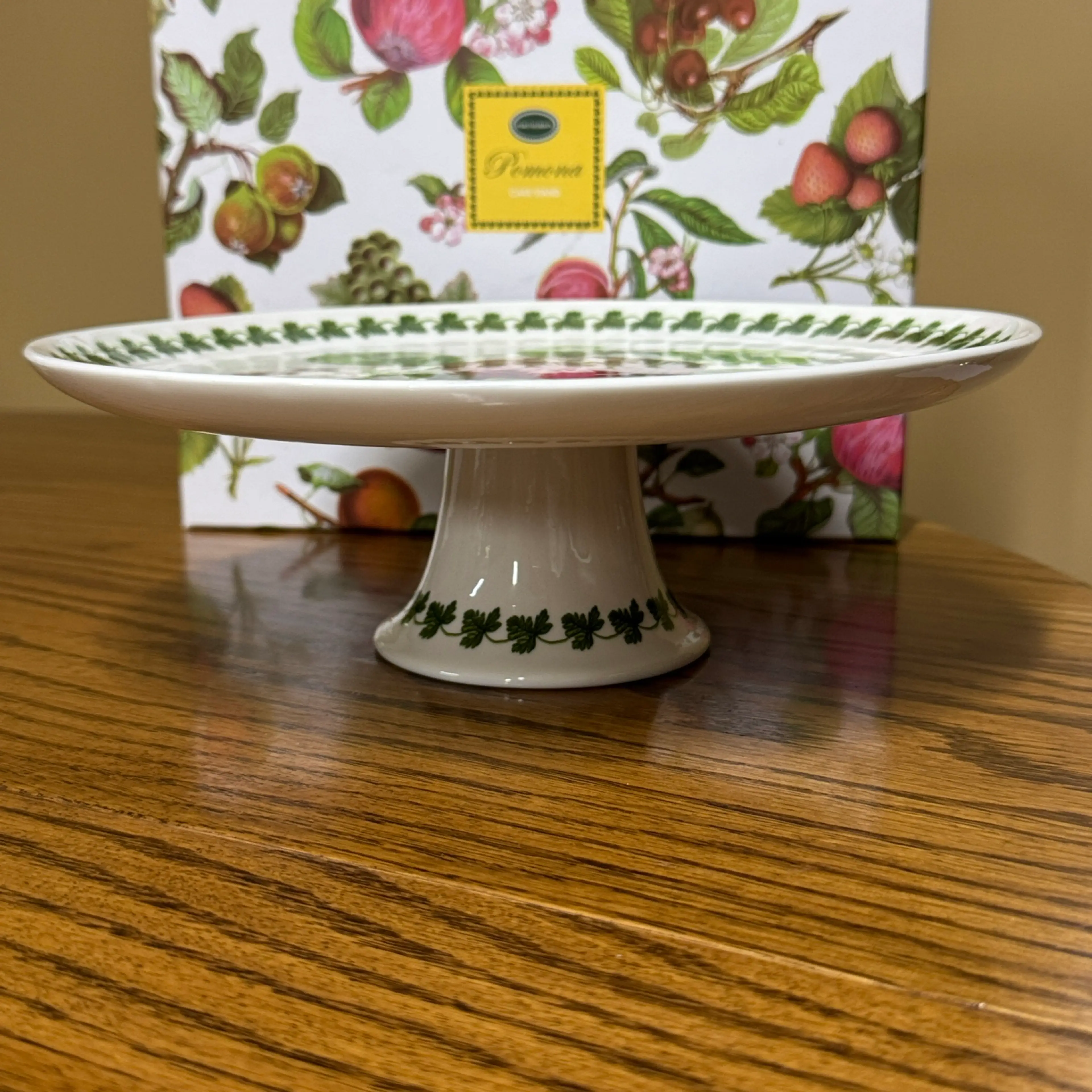 Image 2 of 8