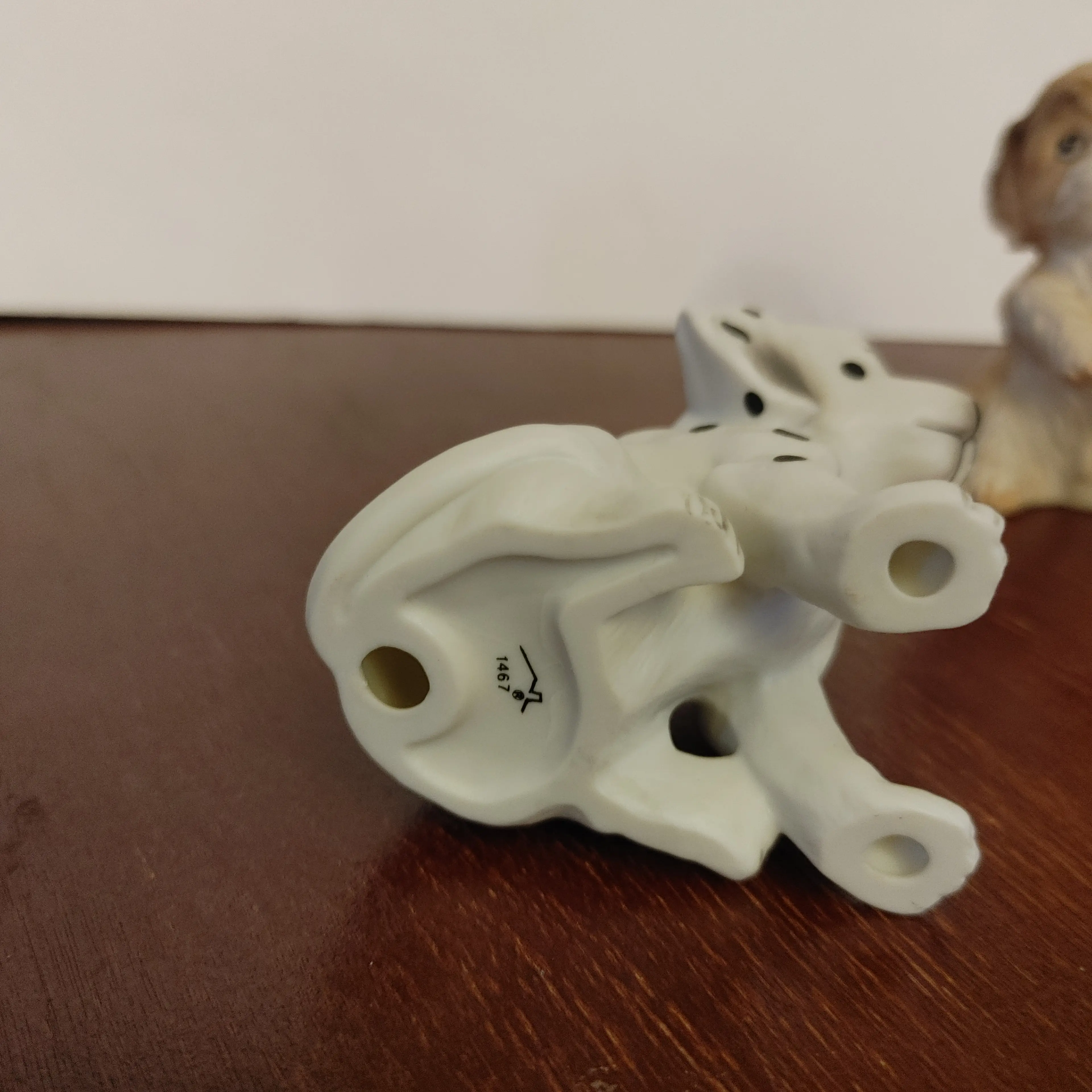 Image 4 of 4