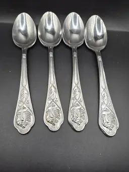 Set Of 4 Cambridge Stainless Steel Tablepoons With Engraved Rooster Motif