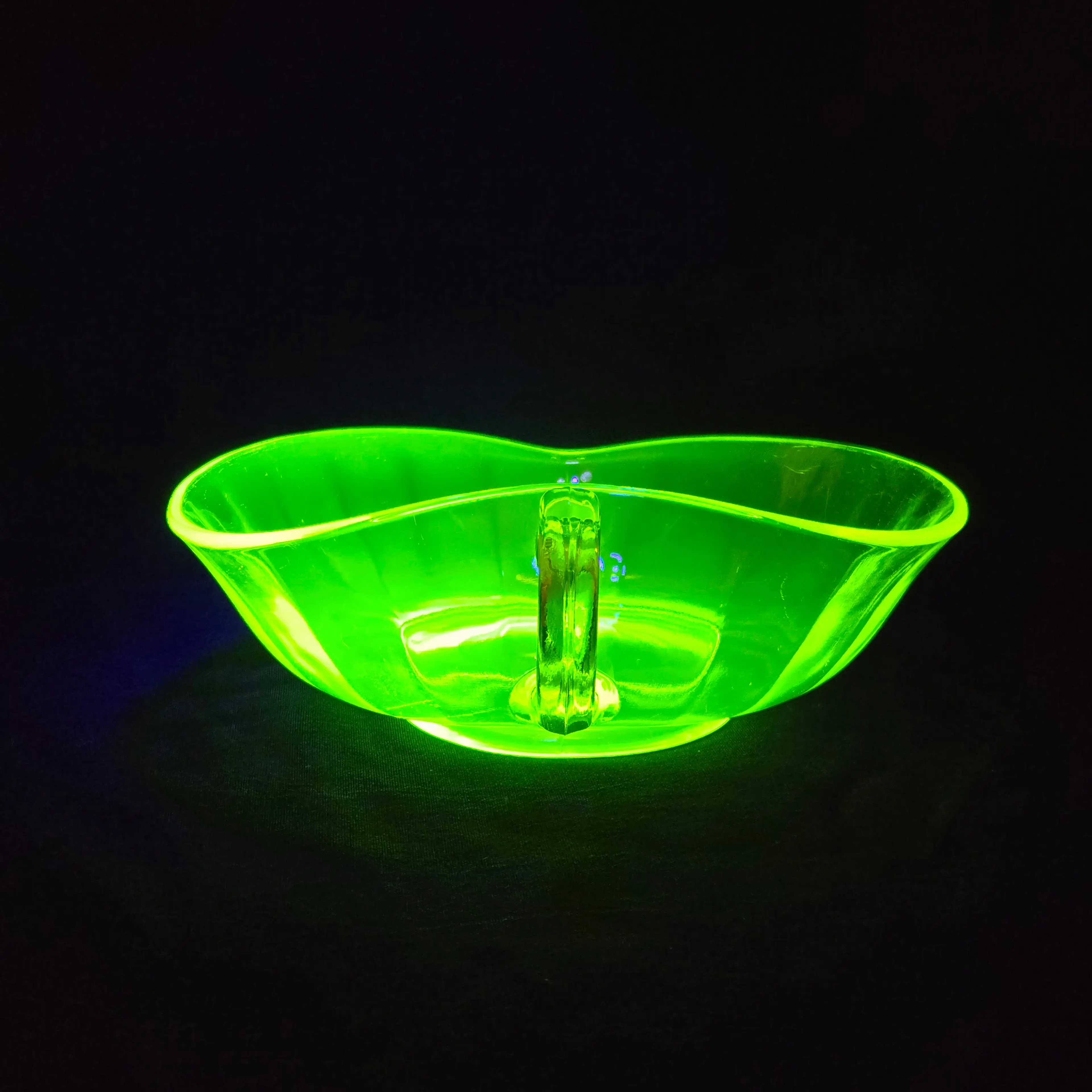 Image 3 of 23