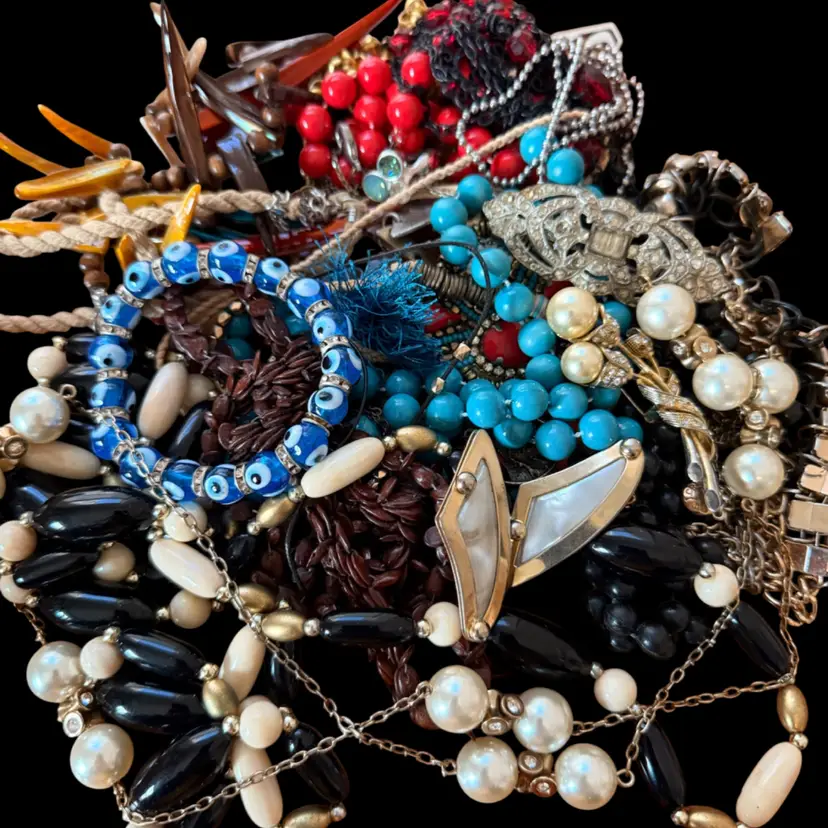 Wearable & Craft Jewelry Lot 1