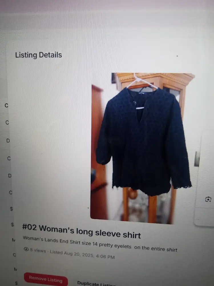 #01 pretty blue eyelet pull over shirt size L   Lands End