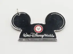 Walt Disney World Mickey Ears Best Mom Key Chain READ