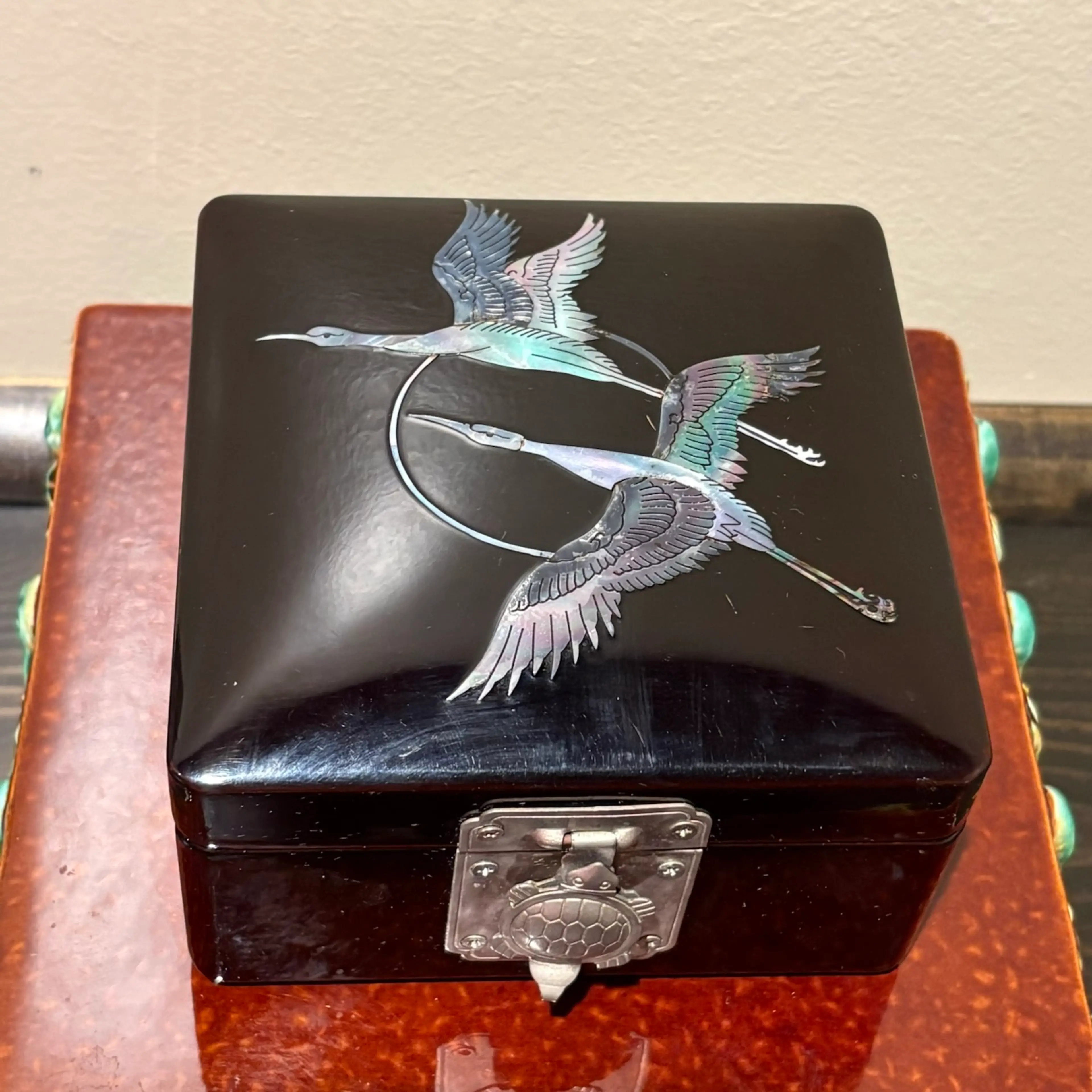 Image 1 of 7
