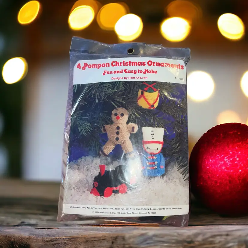 Pompon Christmas Ornament Kit Set of 4 NeedleMagic Vintage 1978 Pennsylvania USA